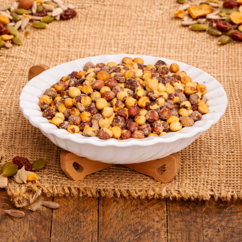 Tuzlu Fındık İçi